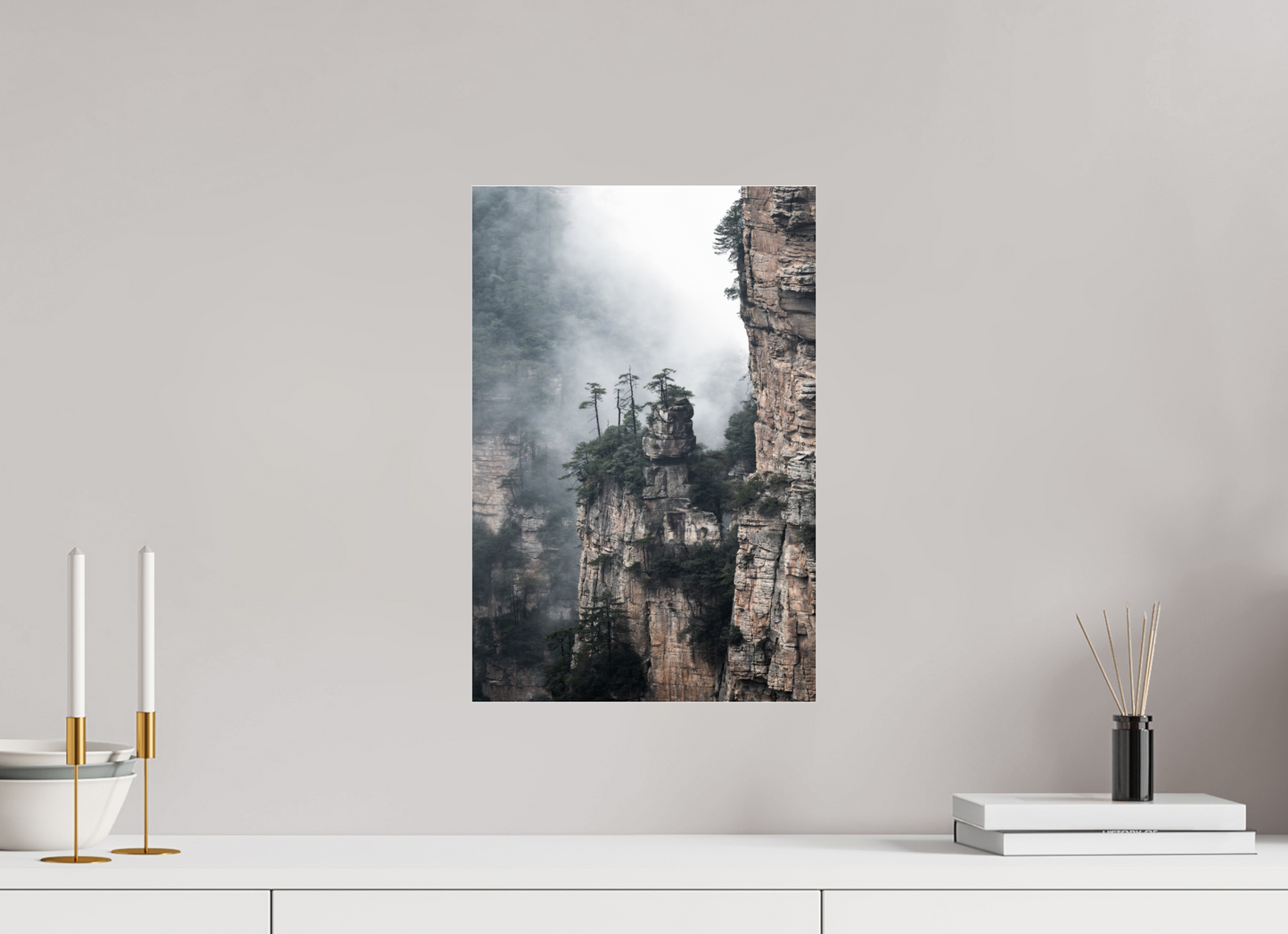 30 x 45 cm, Plexi Ancient Pillars